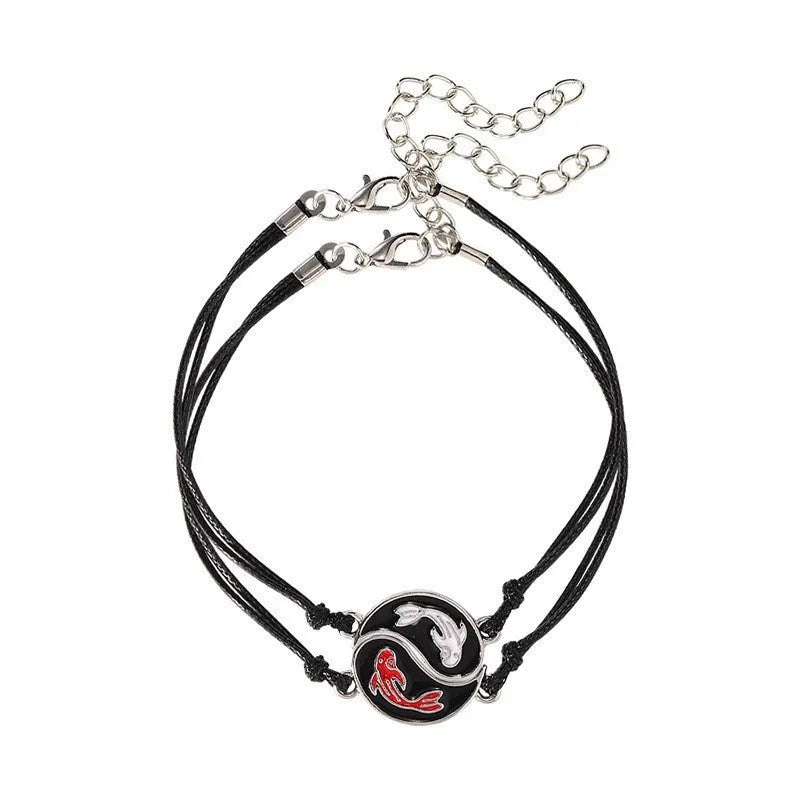 Geometric eight-diagram shaped alloy appetizer bracelet with electroplated finish in four colour variants