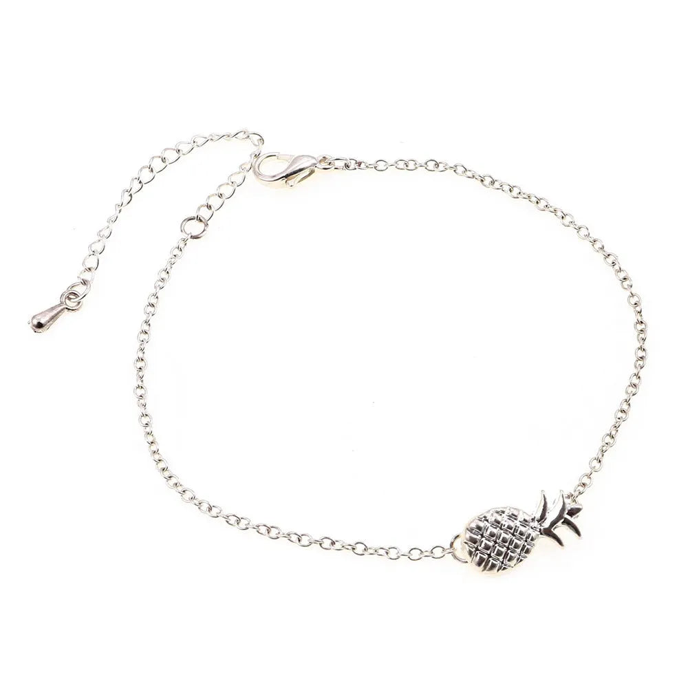 Alloy pineapple charm bracelet for women in gold or silver colour with adjustable clasp