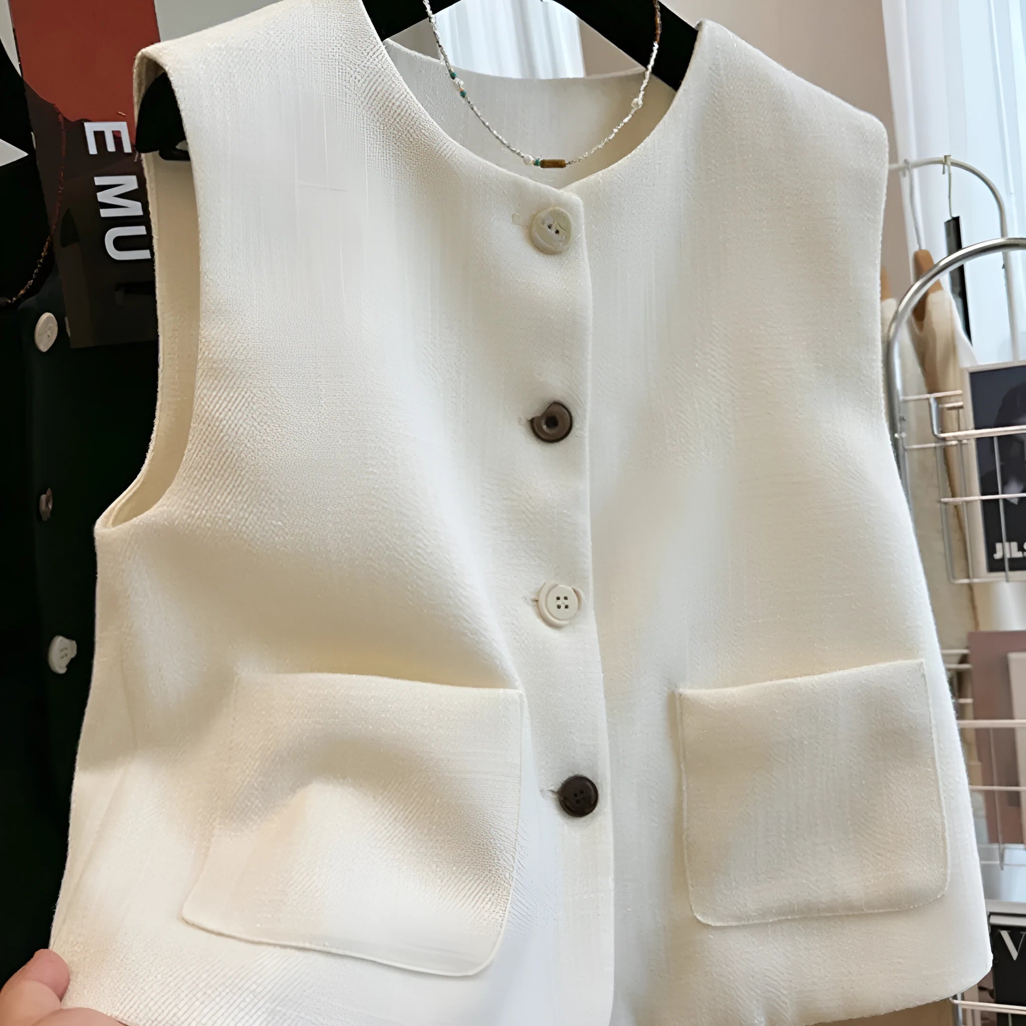 Women's French-style bandage vest in polyester fabric, round neck, sleeveless design