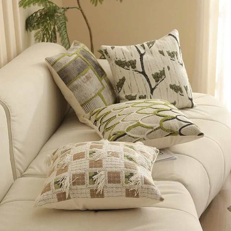 Square 45cm Jacquard woven cushion cover with a detailed retro floral pattern in Nordic style.
