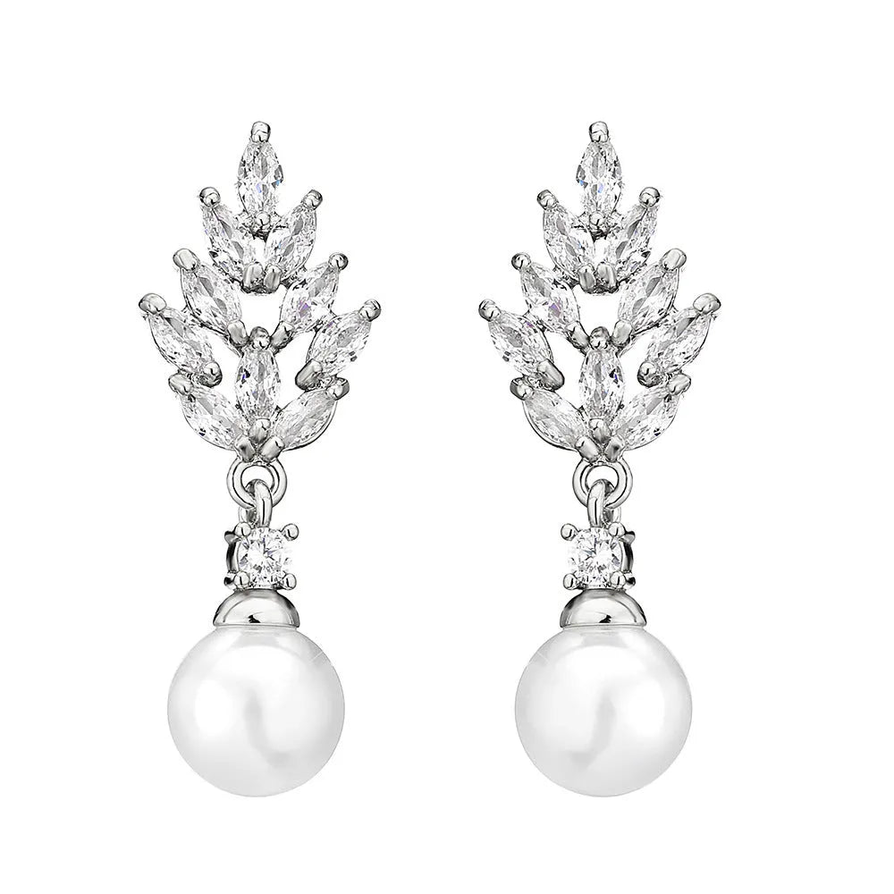 Geometric pearl earrings with micro inlaid zircon and flower design in gold plating