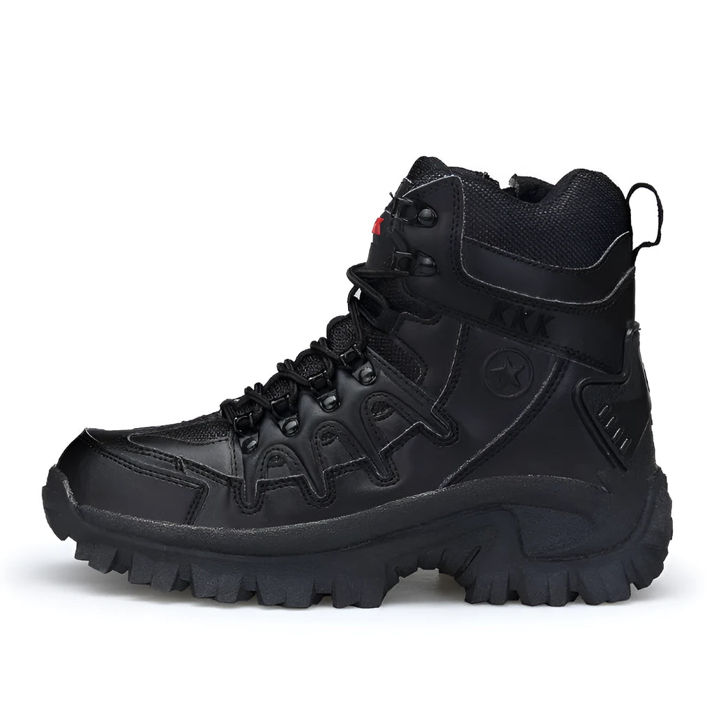 US Army Delta tactical boots for men in black colour with rubber sole