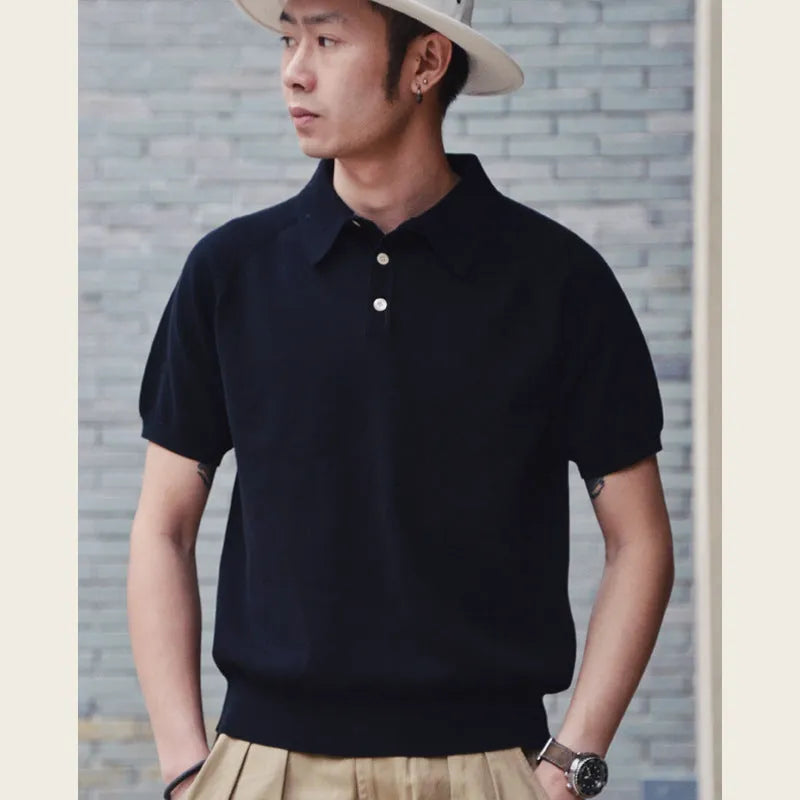 Knitted cotton short-sleeved t-shirt in slim fit with solid colour pattern