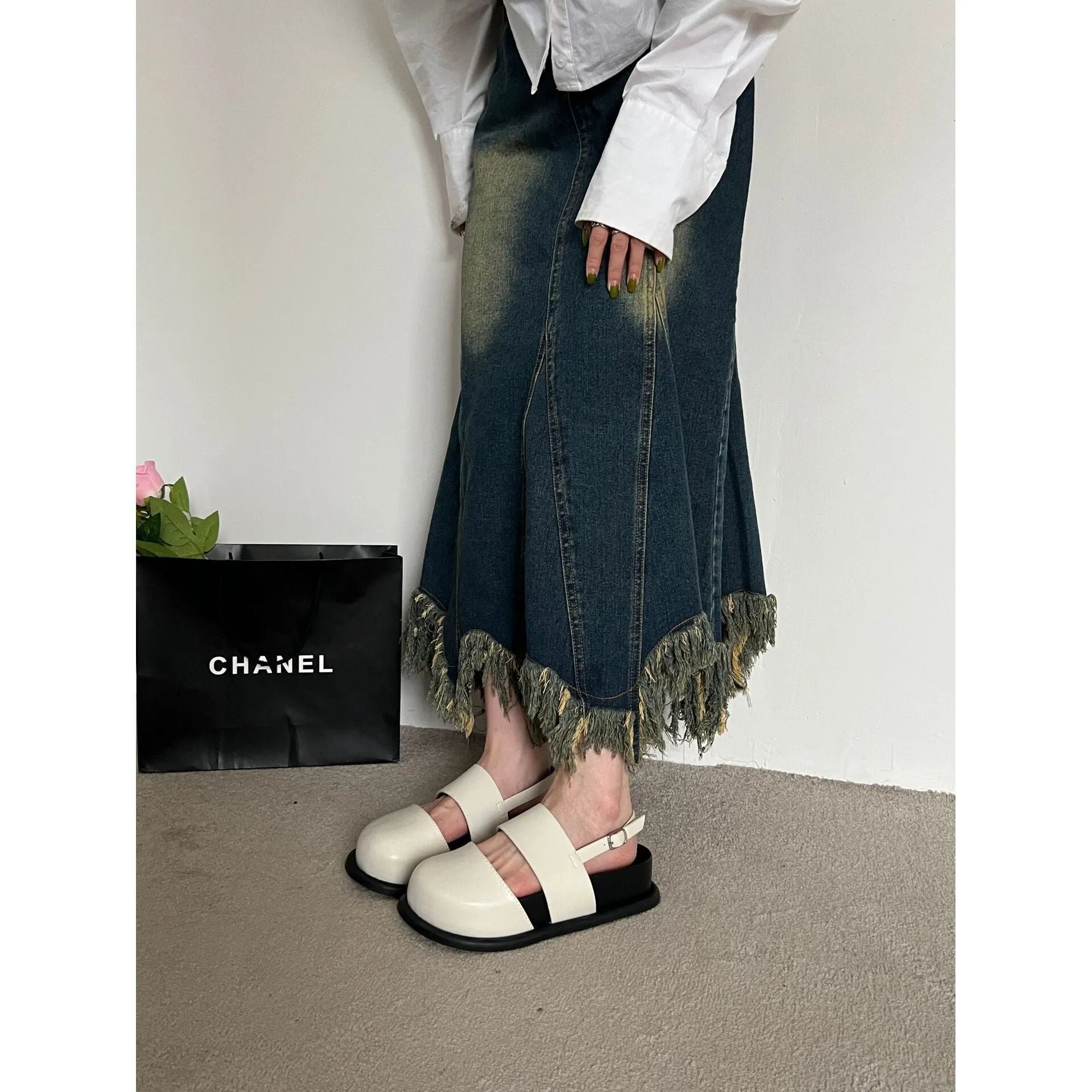 Women's retro apricot closed-toe sandals with an ankle strap buckle on a microfiber upper.