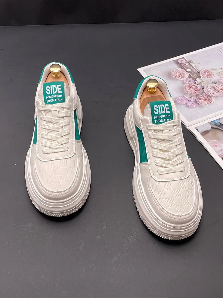 White and green cloth leisure shoes with rubber foam soles, unisex design