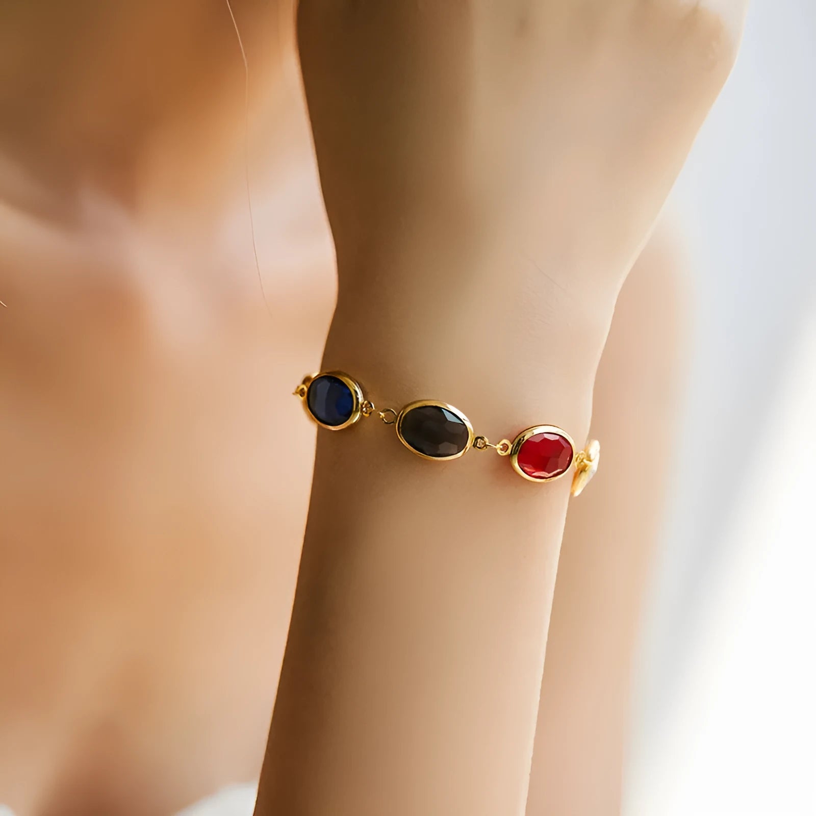 Geometric women's bracelet with glass inlay on 18K copper base in blue colour option