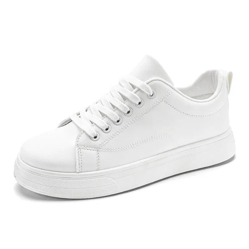 Men's low-top Korean-style sneakers in three colour options with rubber sole
