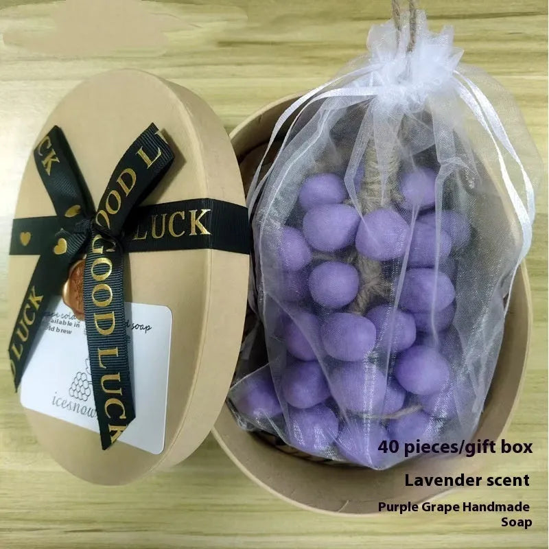 Handmade grape cleansing soap bar with nourishing and oil controlling properties