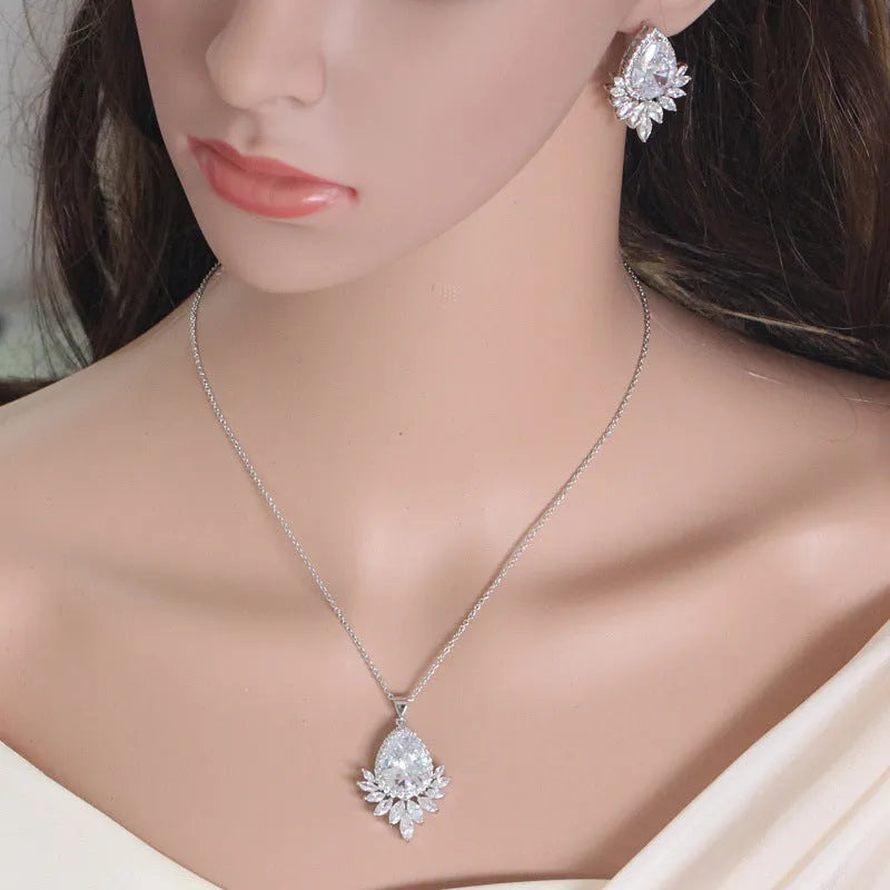 Wedding jewellery set with multi-strand beaded necklace, bracelet and earrings in blue, red and white colour options
