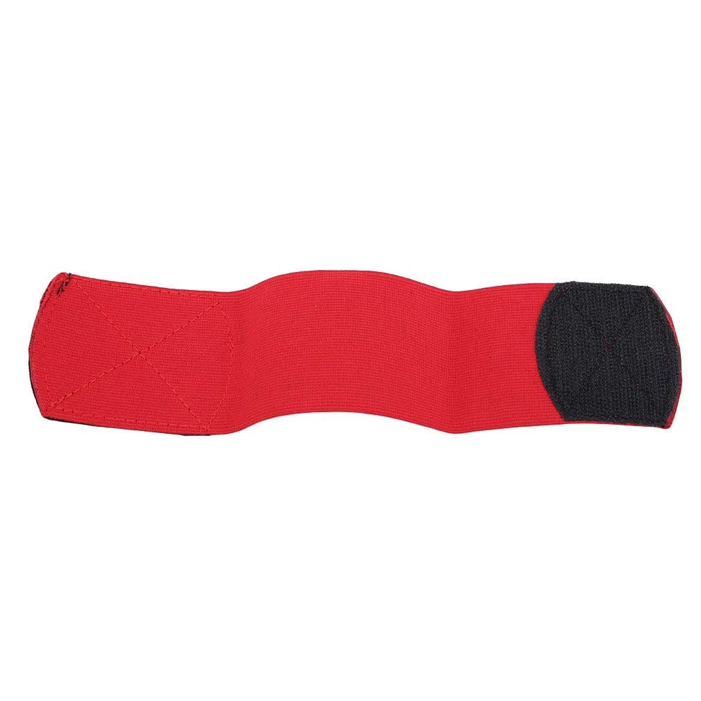 Rubber elastic strap for football shin guards in black, blue, red or white