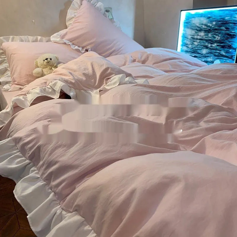 Washed cotton linen four-piece bedding set in solid colour with quilt cover, fitted sheet and pillowcases