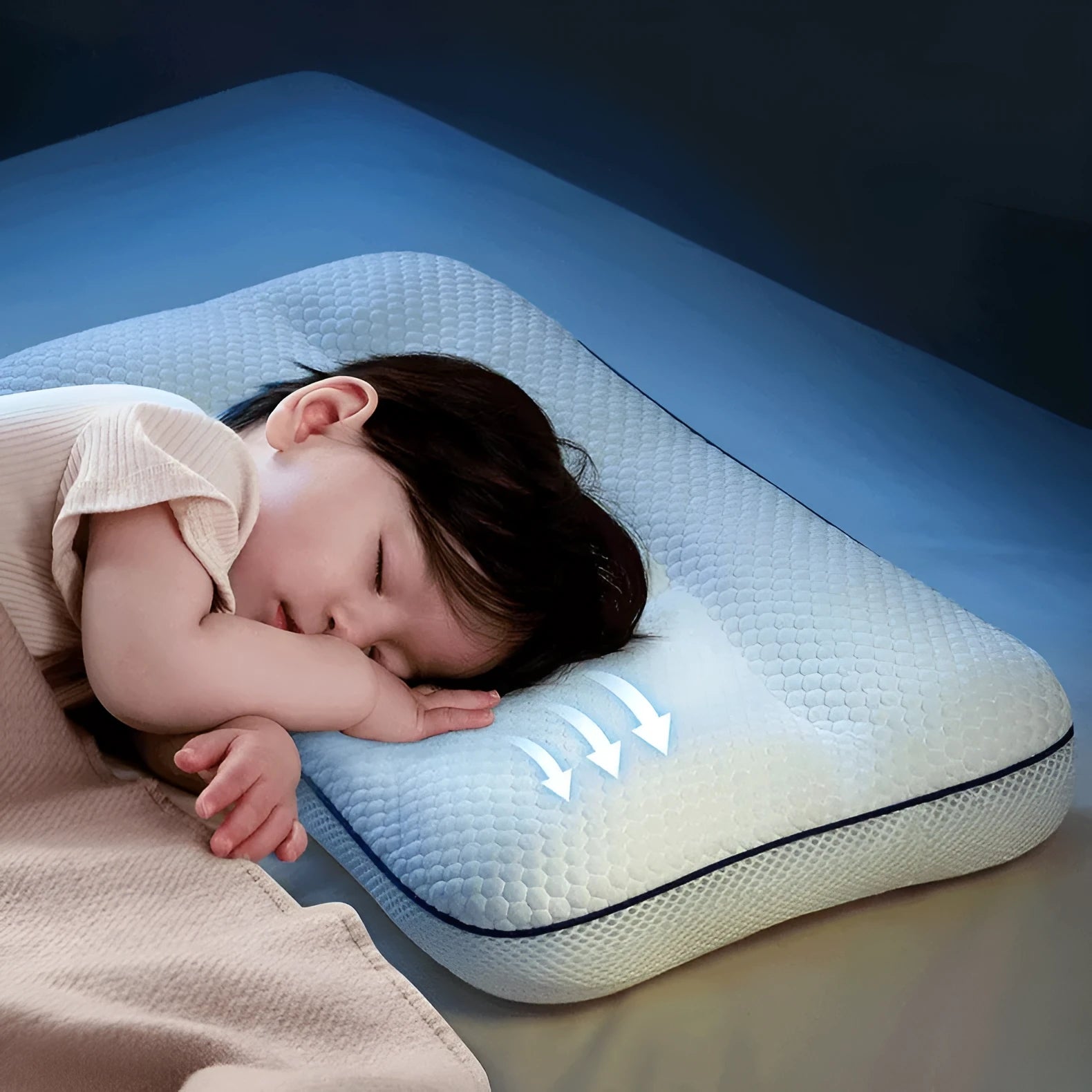Children's antibacterial neck pillow with partition design for 1-6 year olds in modern colours.