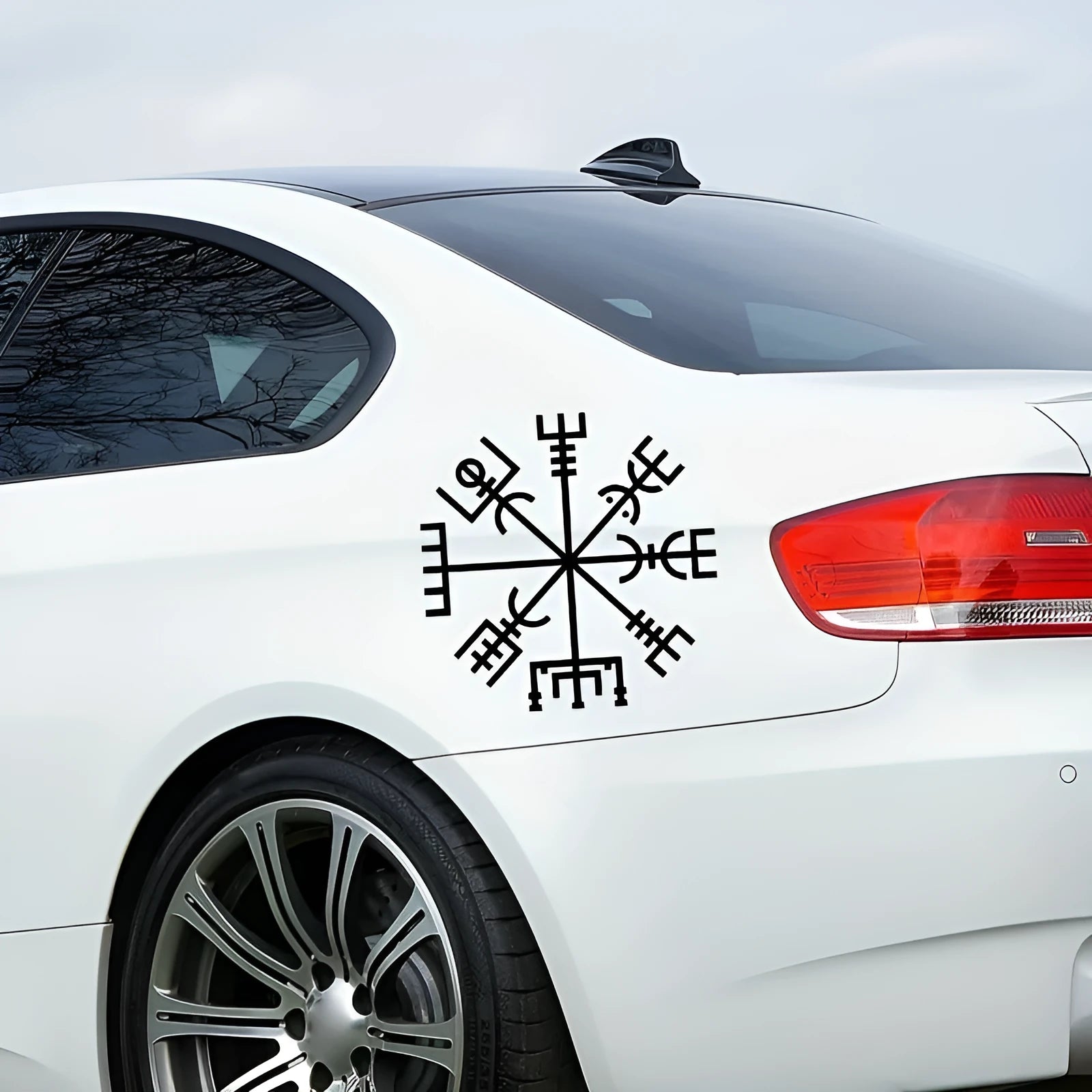 Square 13x13cm vinyl car glass sticker with vegetarian no charm design for vehicle and notebook decoration