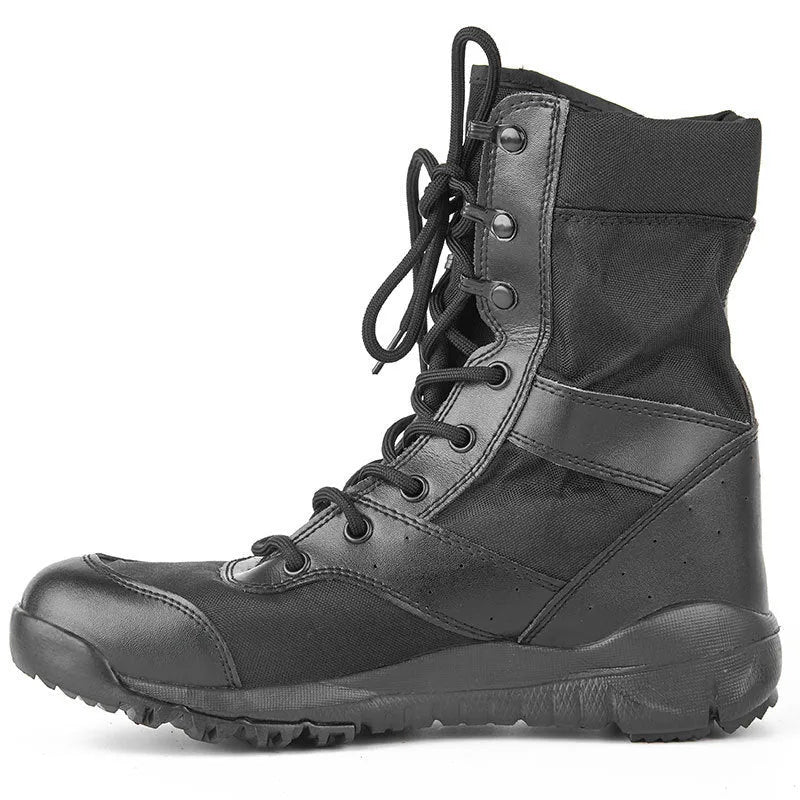 Yulong unisex tactical desert combat boots in black and sand colours, shown as outdoor climbing shoes.