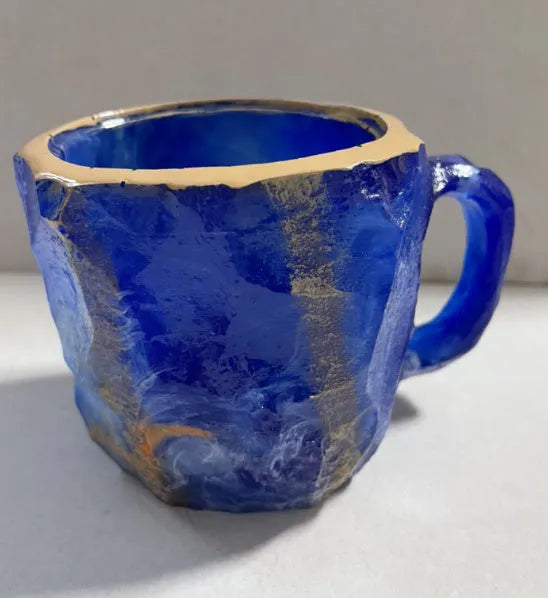 Clear resin coffee mug with crystal texture and handle in assorted colours