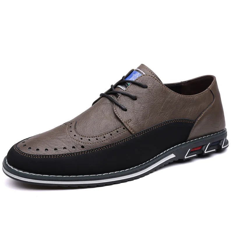 Men's casual leather shoes in black with rubber sole, low top, and leather toe cap.
