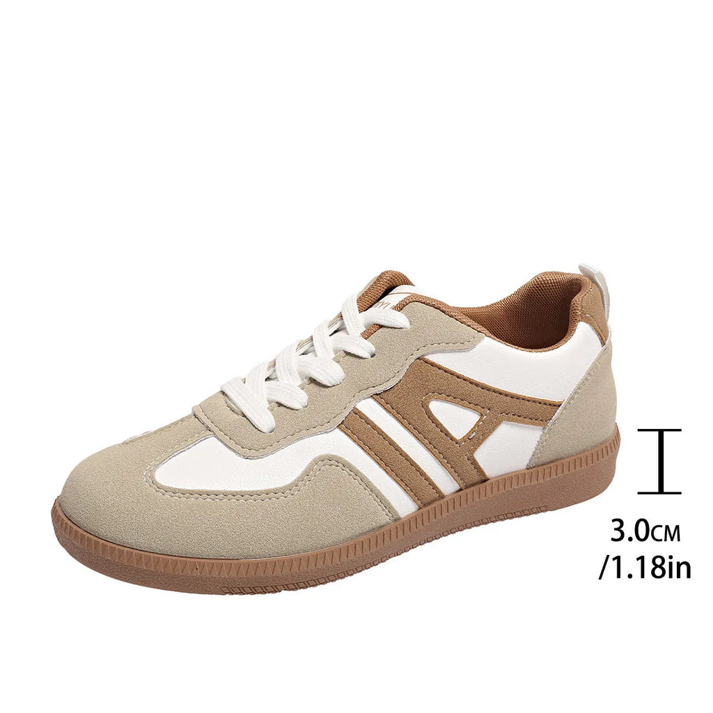 Women's retro colour matching jogging shoes with lace-up design and platform sole