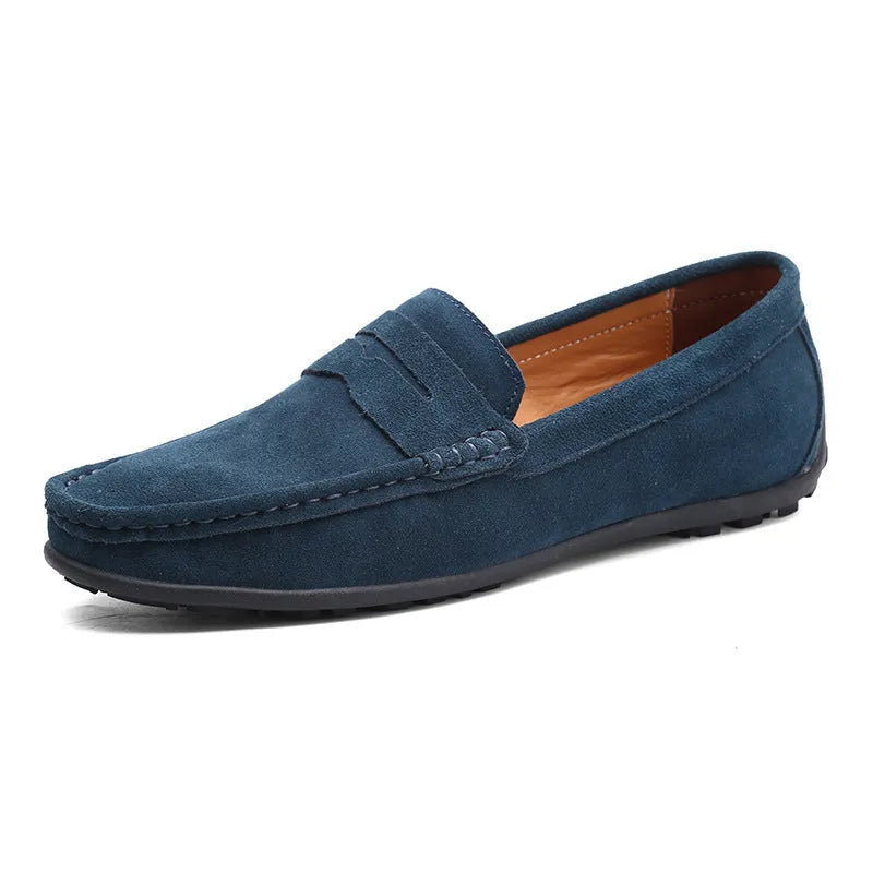 Men's suede leather casual shoes in British plus sizes with flat rubber sole