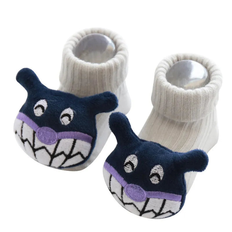 Cotton baby socks with non-slip soles in animal and bow patterns for infants 0-3 years