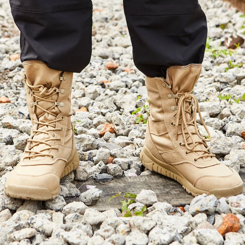 Yulong unisex tactical desert combat boots in black and sand colours, shown as outdoor climbing shoes.