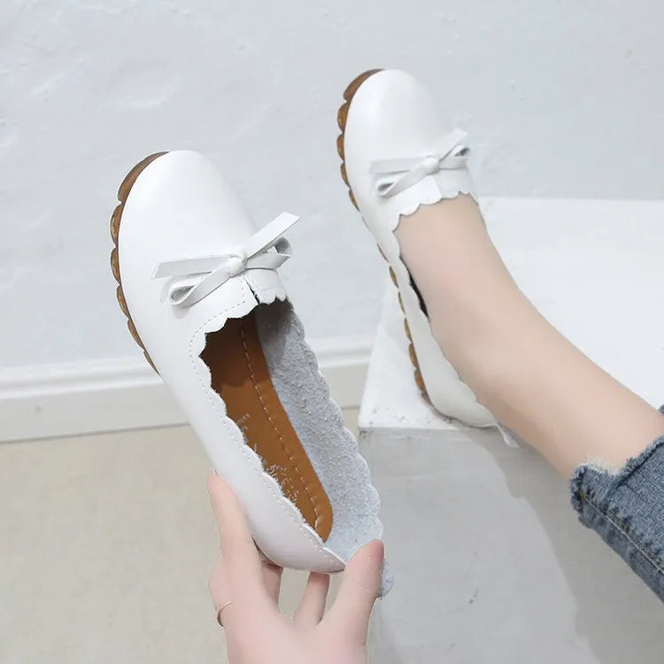 Korean style shallow mouth pumps in white and apricot, flat low heel 1-3cm, round toe, sizes 35-40