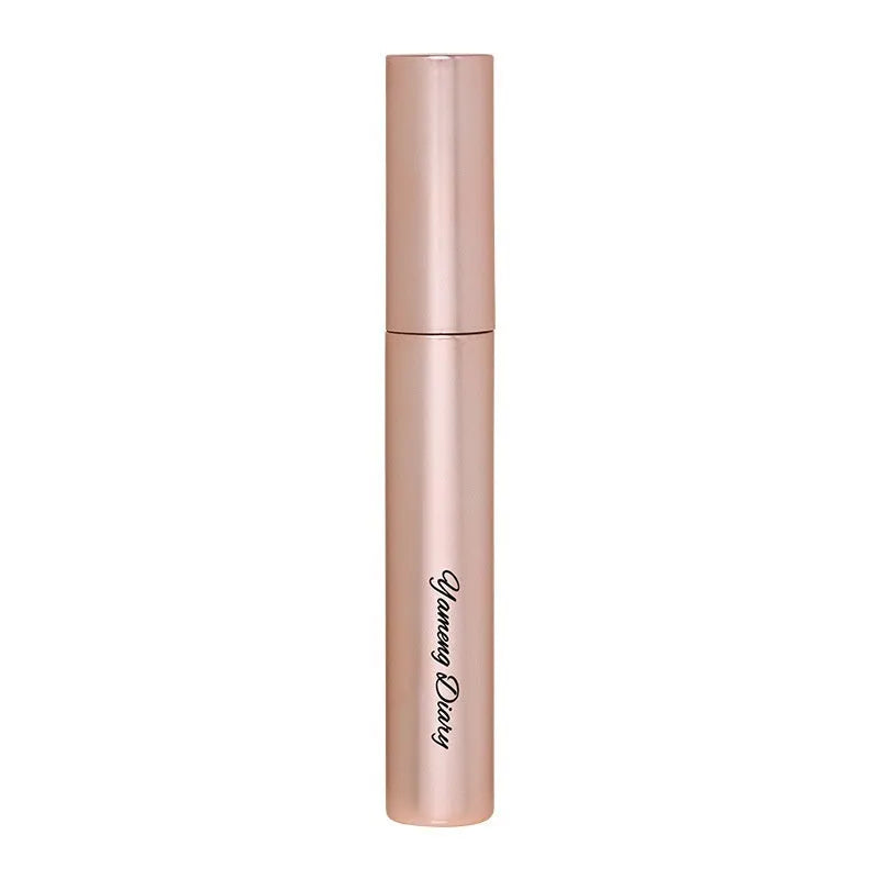 Long curling long-lasting mascara in black and brown shades with applicator