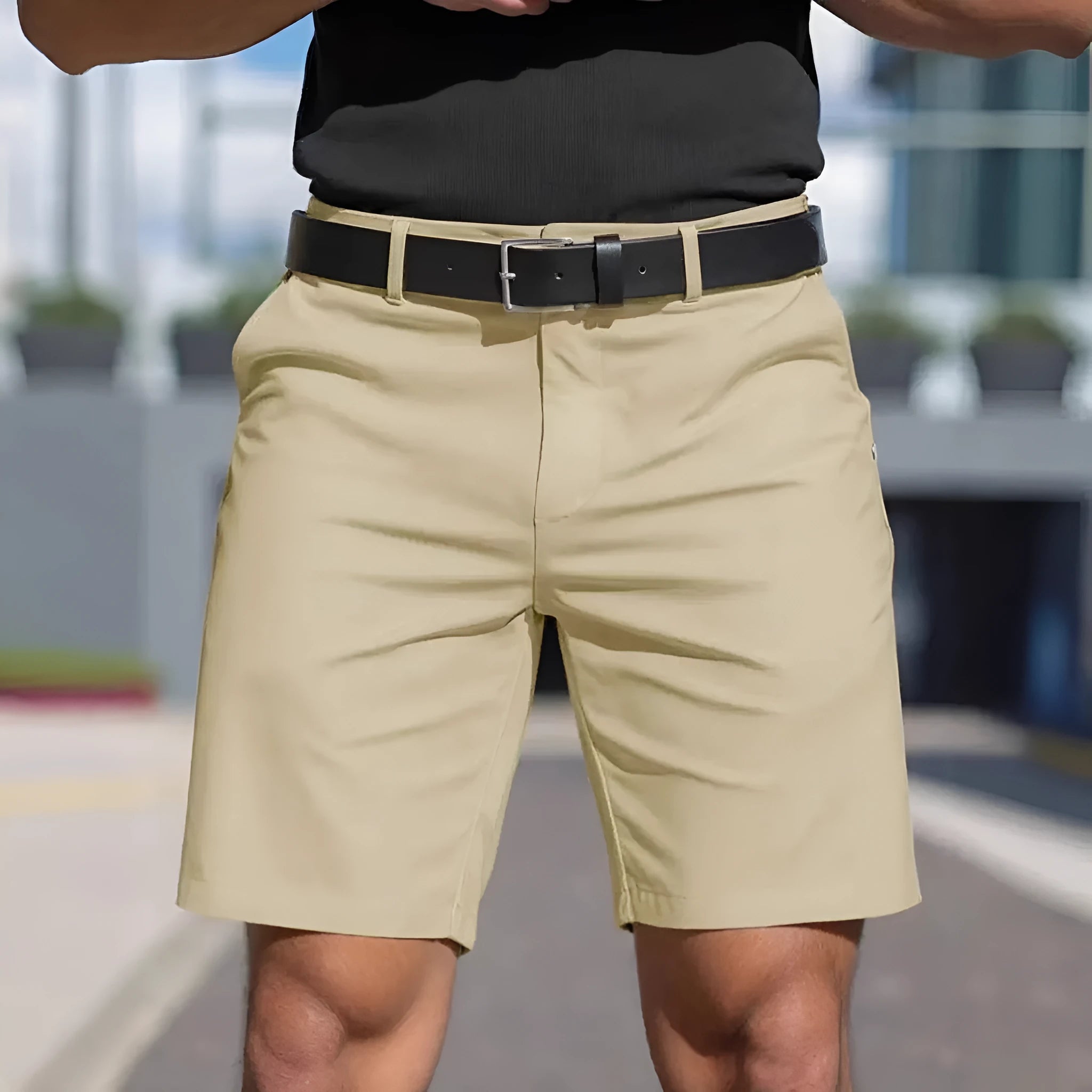 Men's straight leg fifth pants in solid colours with business casual design