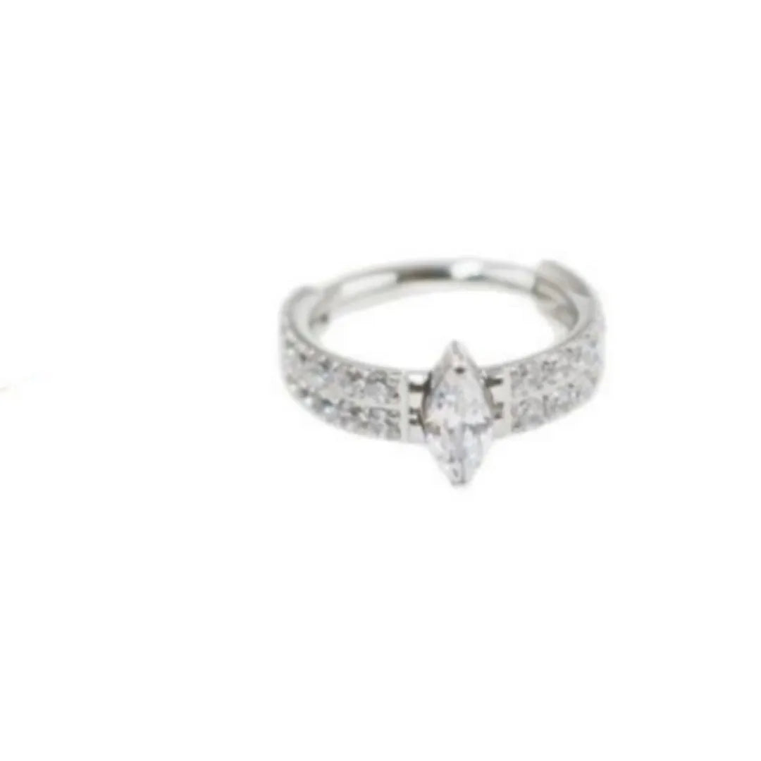 316 titanium steel heart earrings with full diamond zircon setting in silver or gold colour