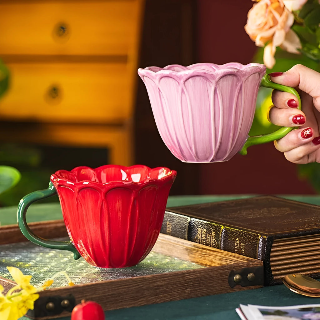 500ml ceramic breakfast cup with pastoral floral pattern in red or purple colours
