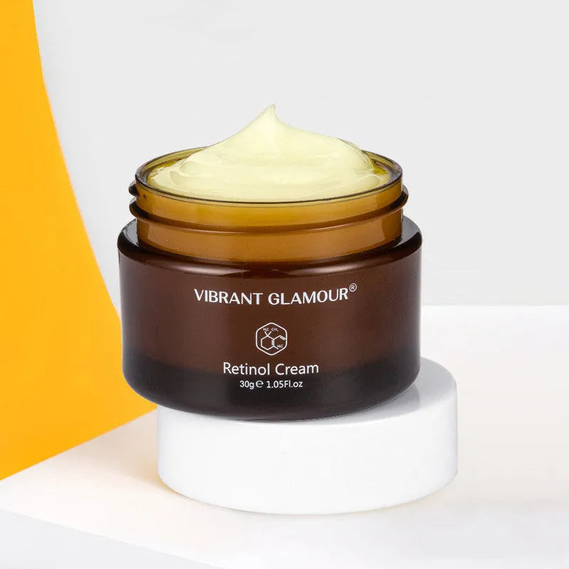 30ml retinol facial serum bottle for reducing dry lines and fine lines