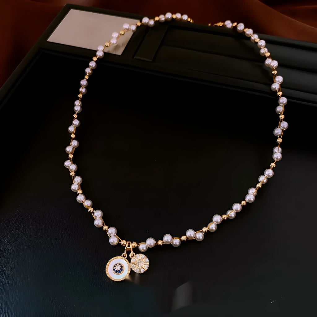 Gold electroplated zircon pearl round pendant necklace on adjustable 41-50cm clavicle chain