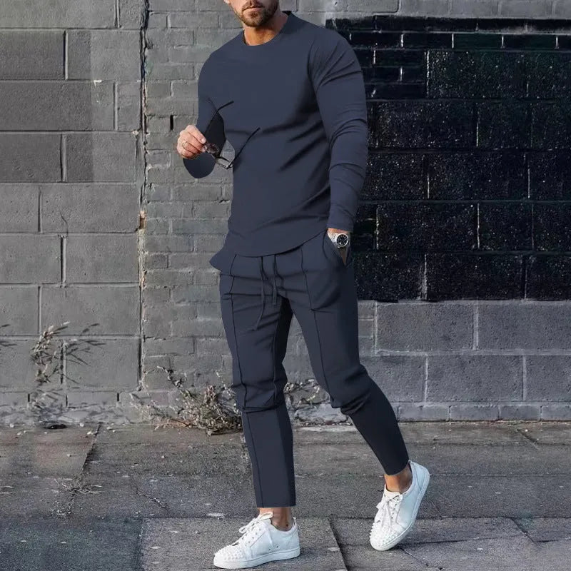Men's solid colour polyester two-piece lounge set with long sleeve T-shirt and trousers