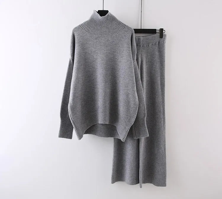Women's casual sweater and wide leg trousers two-piece set in solid colour