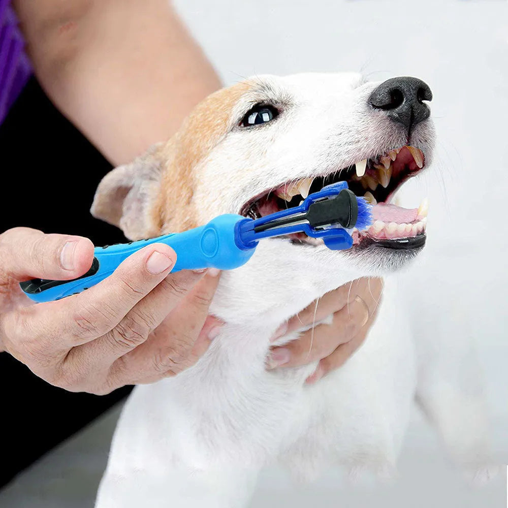 Plush pet toothbrush for dog and cat dental care, random colour, tartar and bad breath cleaning tool