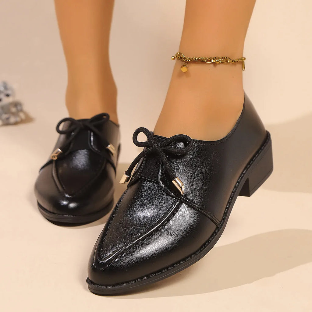 Women's flat loafers with a decorative bow, available in big bow or small bowknot styles.