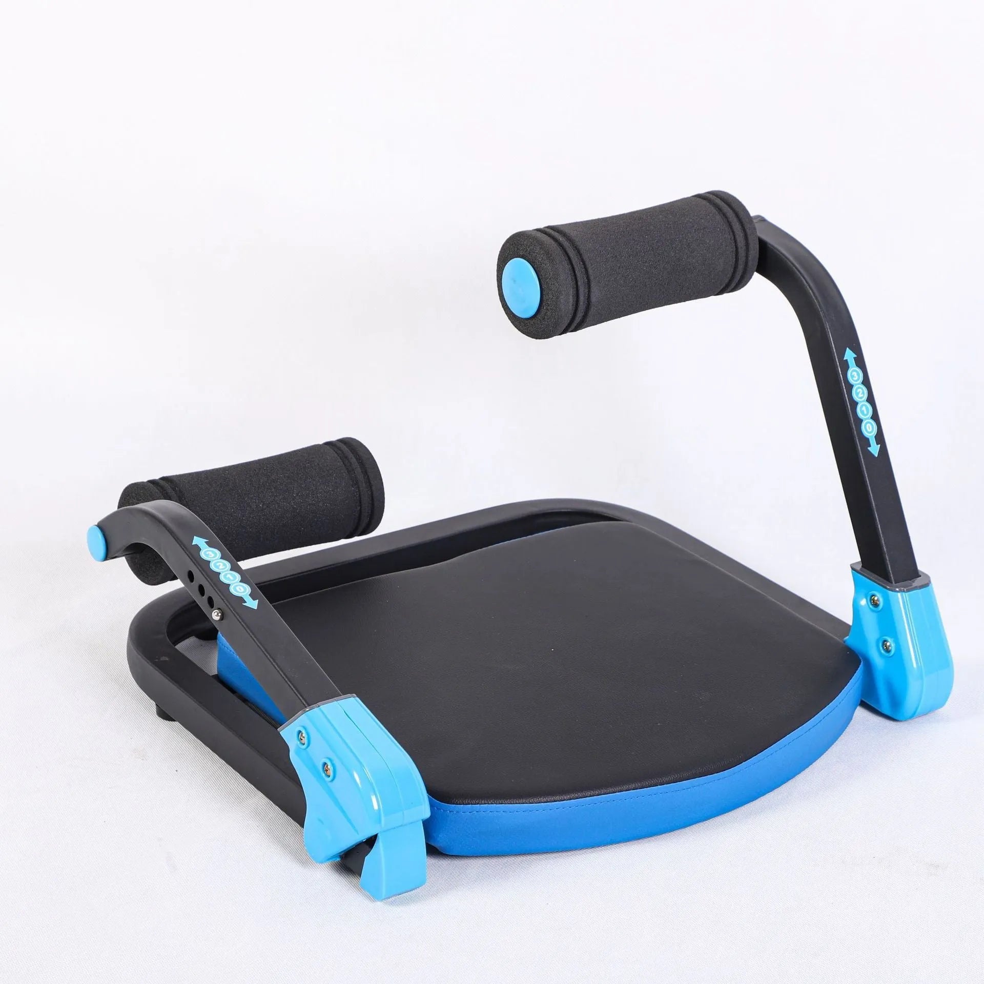 Mini abdominal fitness device in red or sky blue for portable core training