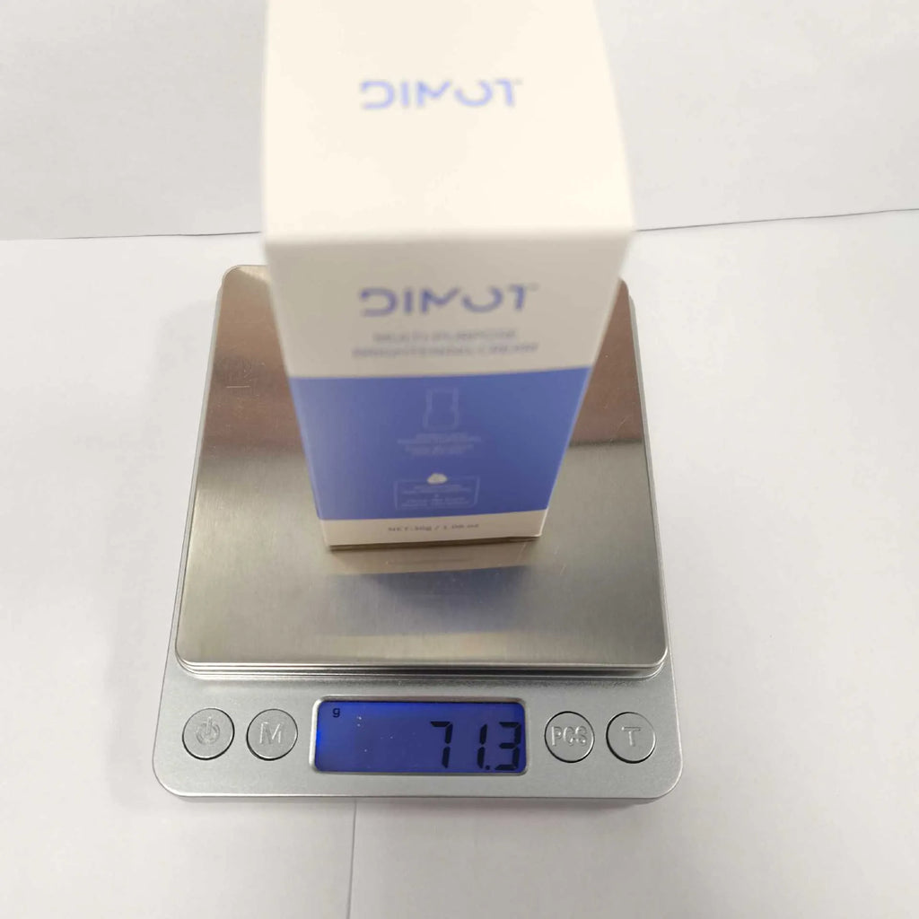 30ml make-up primer moisturising cream in packaging for universal skin types