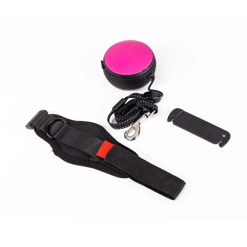 Automatic retractable dog leash with 3-metre nylon cord in multiple colour options