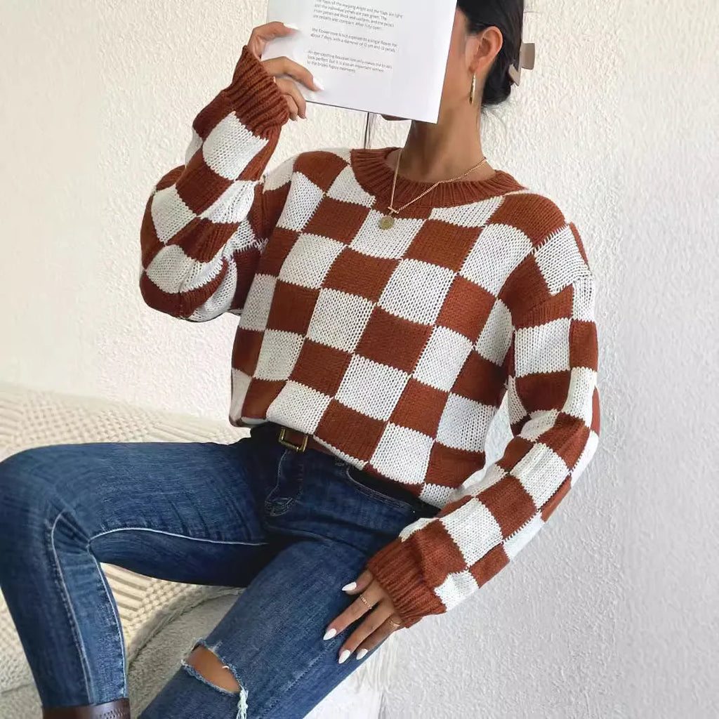 Dark brown chessboard plaid loose round neck pullover sweater with long sleeves