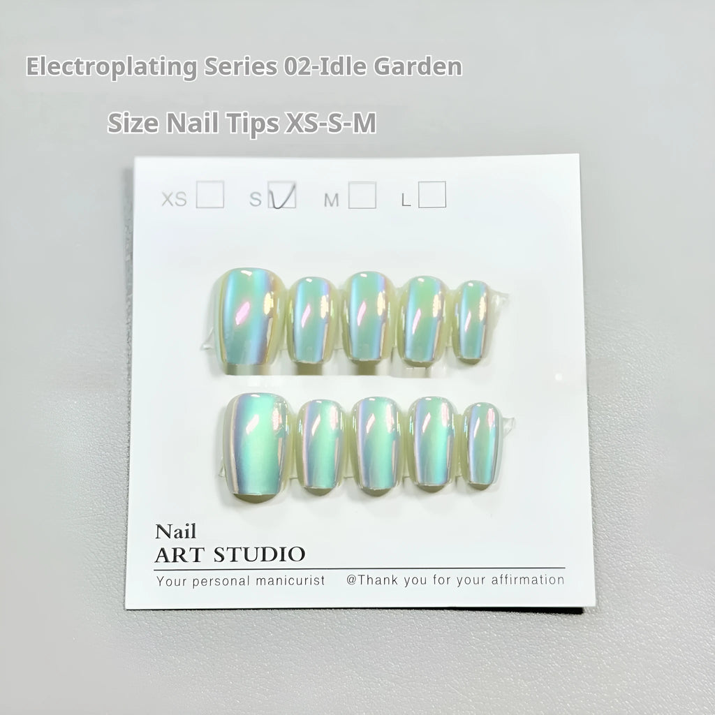 Electroplating Cat's Eye 02 Idle Court artificial nail set showing Aurora, solid colour, and Cat's Eye designs in short ladder sizes.