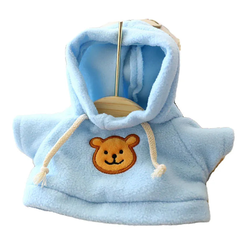 Cloth dog hoodie sweater in grey bear knit pattern, shown in medium 23cm and large 42cm sizes.