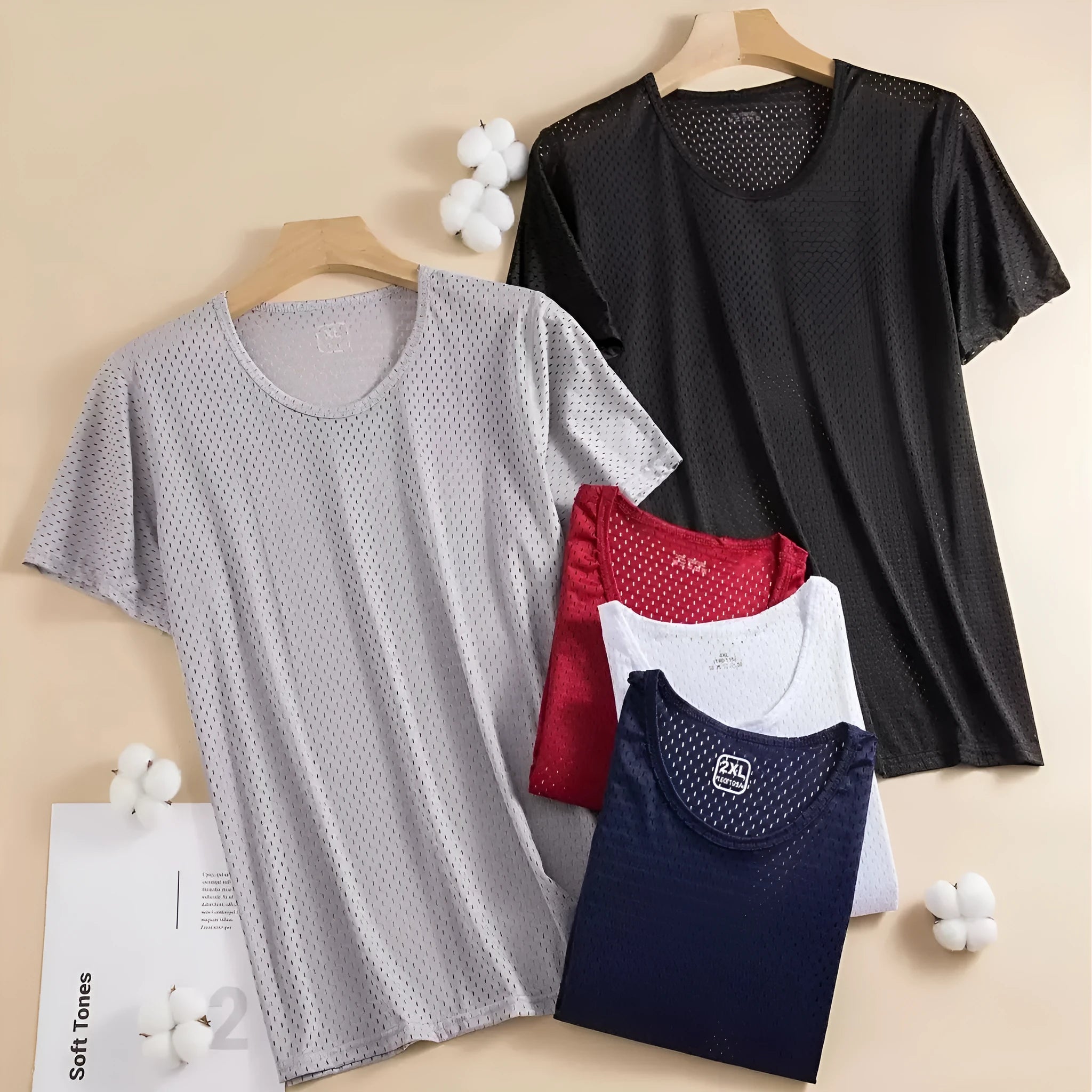 Men's ice silk short sleeve T-shirt in solid colour with crew neck and regular fit