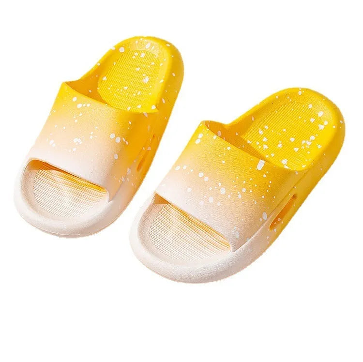 Gradient colour PVC children's sandals with non-slip soles in blue, green, orange, pink, and yellow