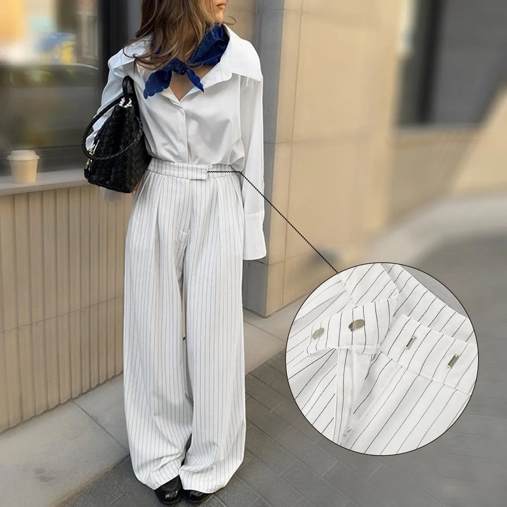 White striped wide-leg commuting trousers with zip closure on Asian-sized mannequin