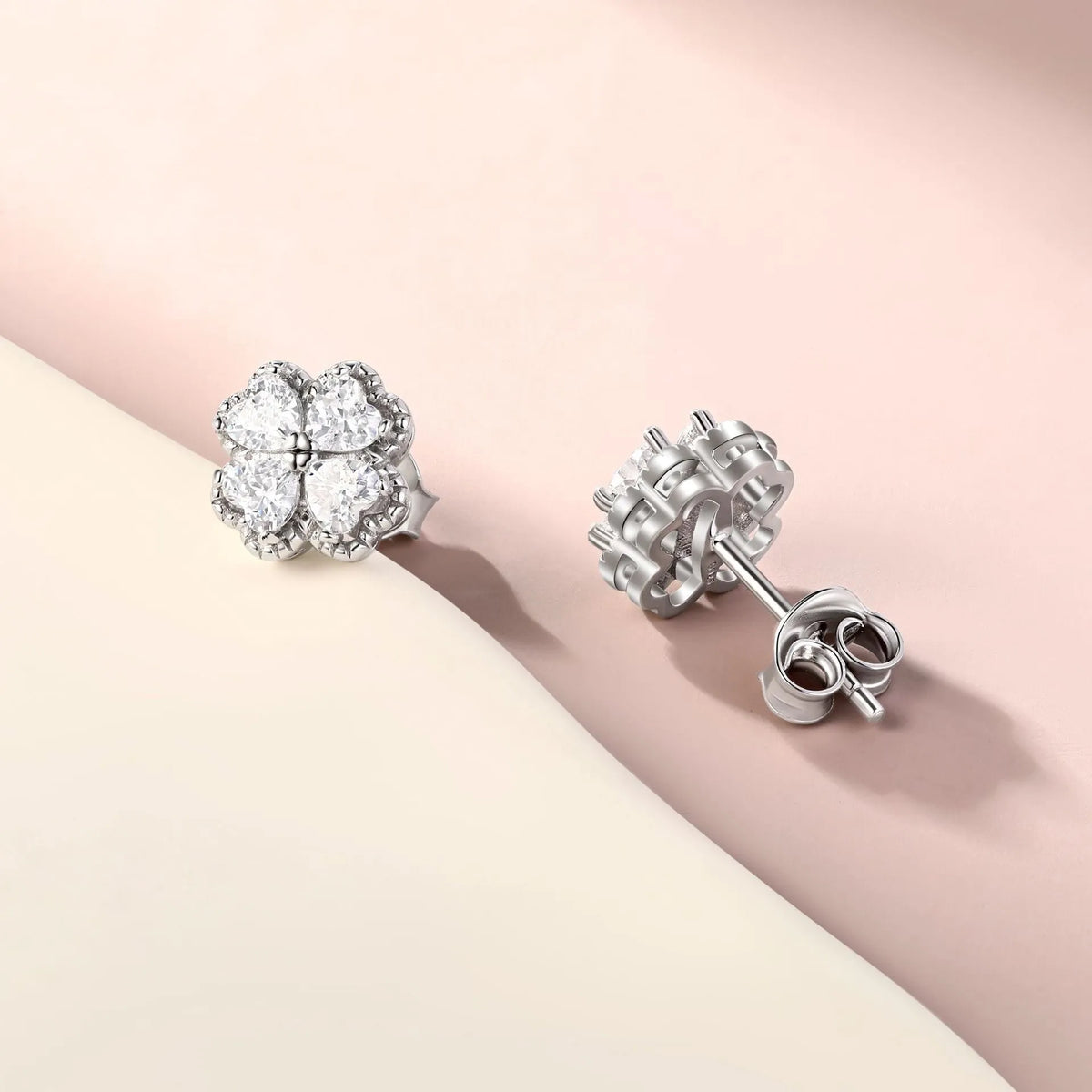 925 silver heart-shaped earrings with four-leaf clover motifs and zircon stones in white gold colour