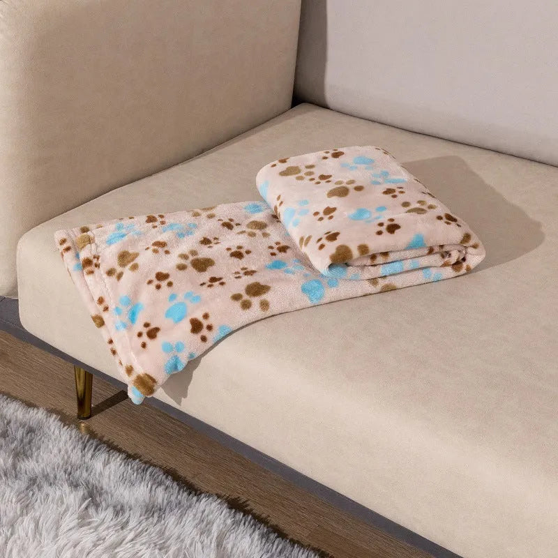 Blue Dog cartoon pattern double-sided thickened pet blanket for dogs.
