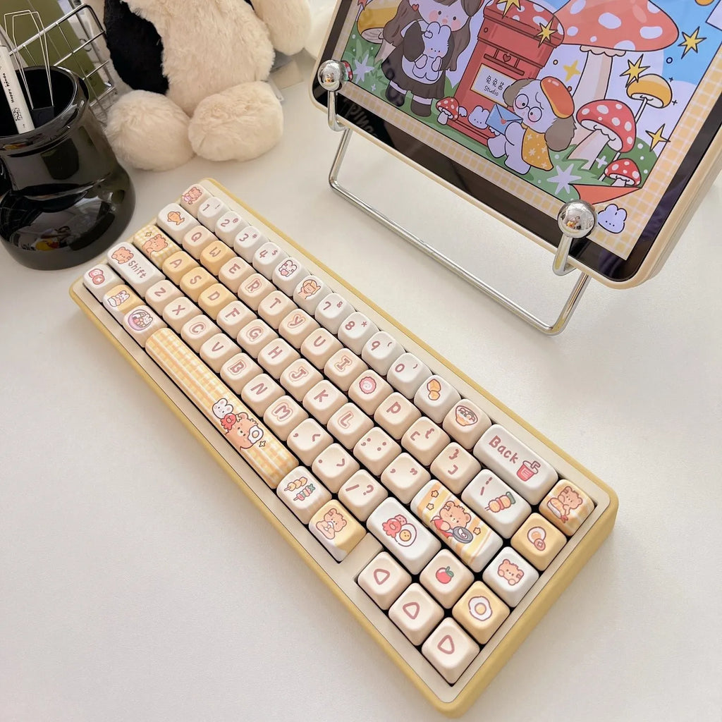 140 plastic PBT keycaps with Rabbit Bear Restaurant design in EOA height profile for mechanical keyboards.