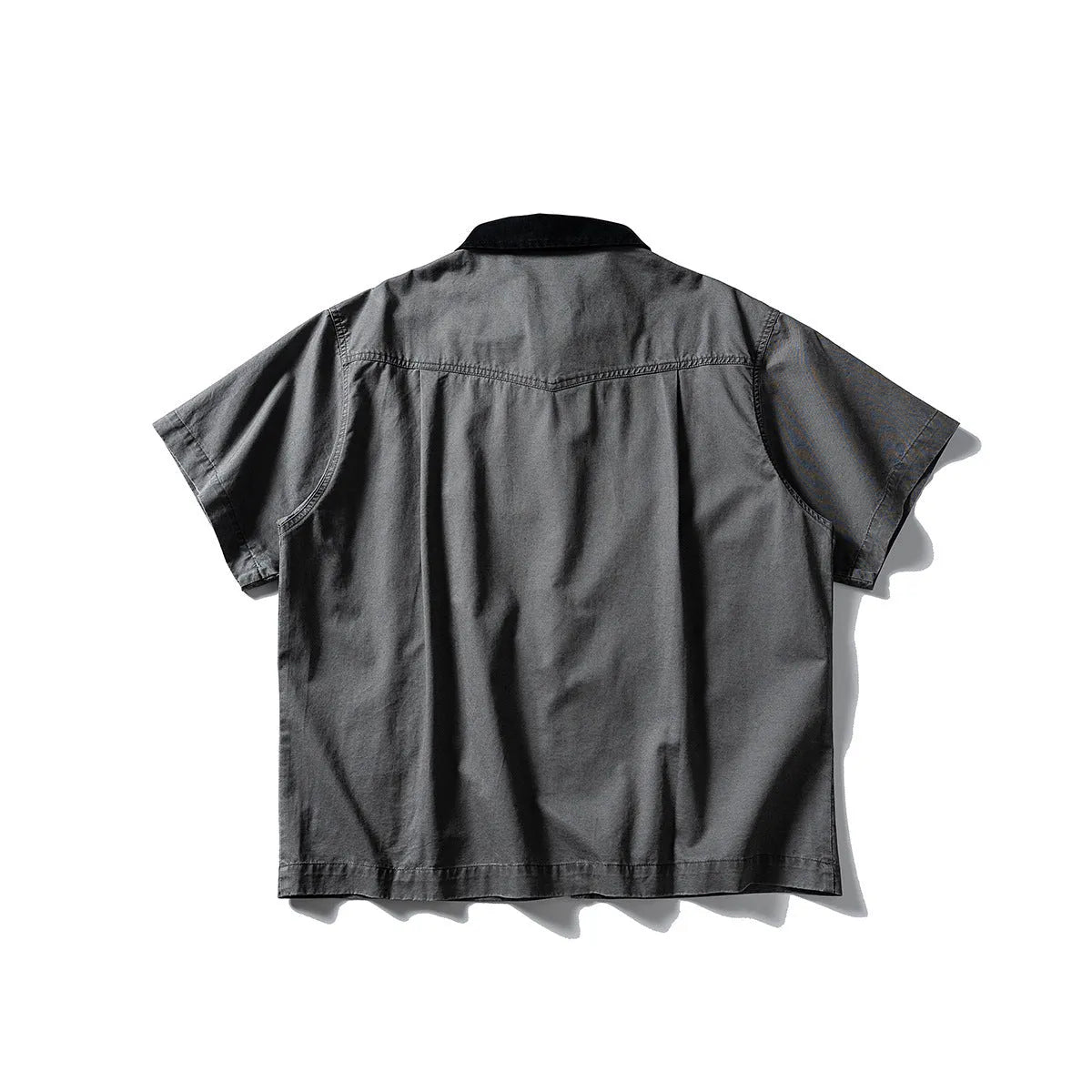 Men's short sleeve cotton overalls shirt in loose cardigan style, khaki colour option