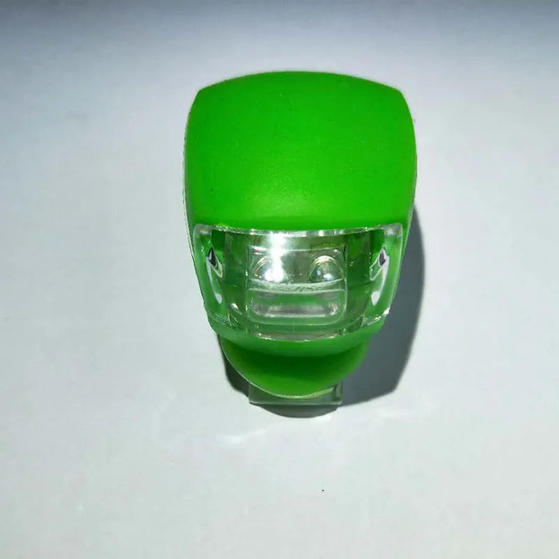 LED bike safety light with flexible silicone body, clip-on fitting and one-touch switch for cycling and nighttime use