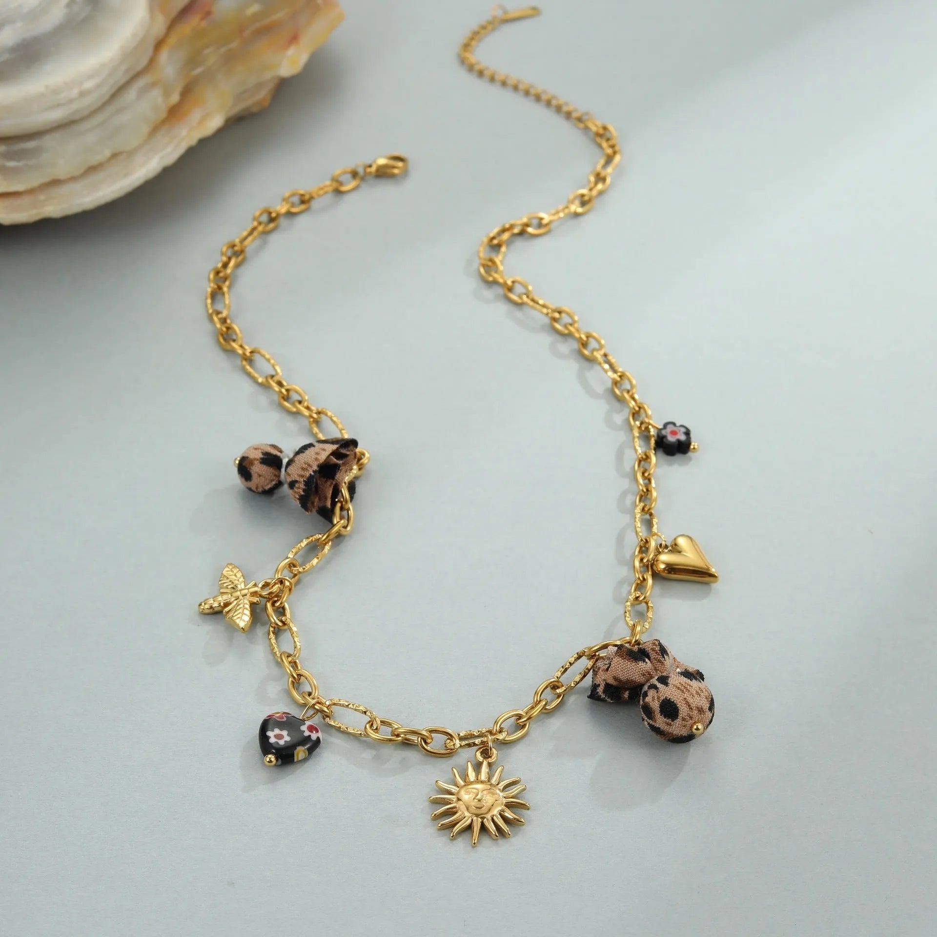 Geometric leopard pendant necklace with love heart flowers on stainless steel chain